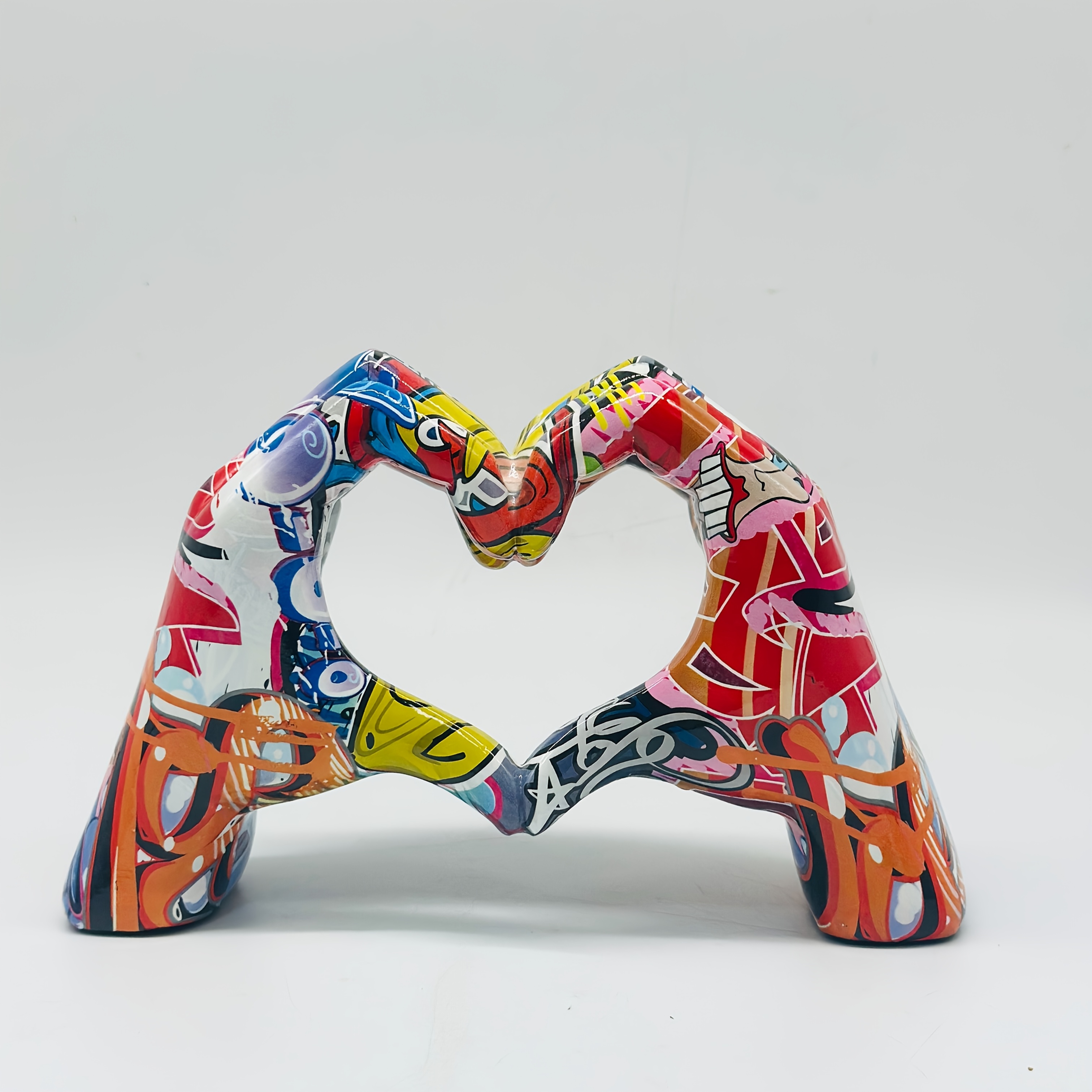 1pc, Water Transfer Heart Gesture Ornament, Suitable For Bookshelf Room Office Cabinet Decoration, Room Desktop Entrance Decor, Valentine's Day New Year Easter Party Decor