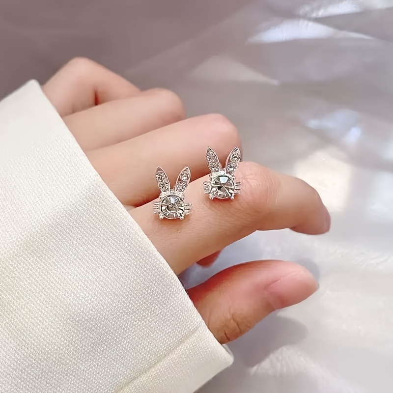 Easter Bunny Ear Studs Minimalist Rabbit Design Earrings Fashionable High-end Style Inlaid Artificial Synthetic Suitable For Daily Party Wear Jewelry Additions