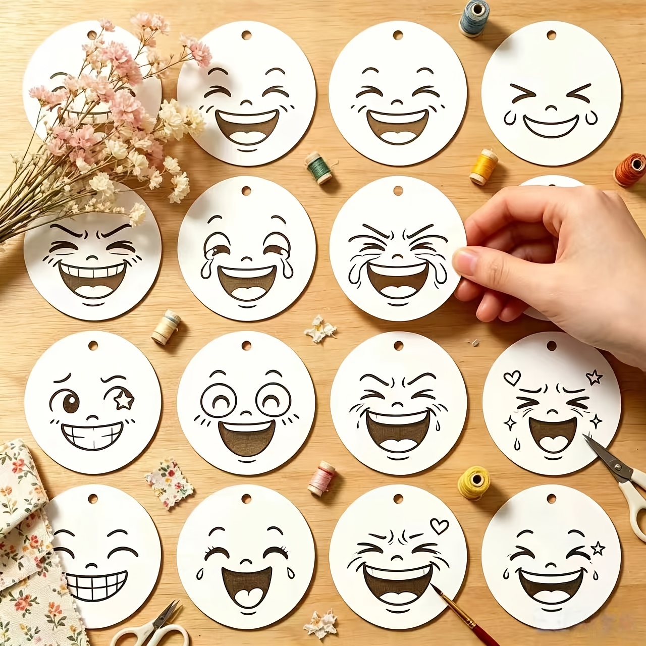 TEMU Set de 16 plantillas reutilizables para el rostro, con sonrientes, sorprendidas y variadas, plantillas para pintar para decoración del hogar,