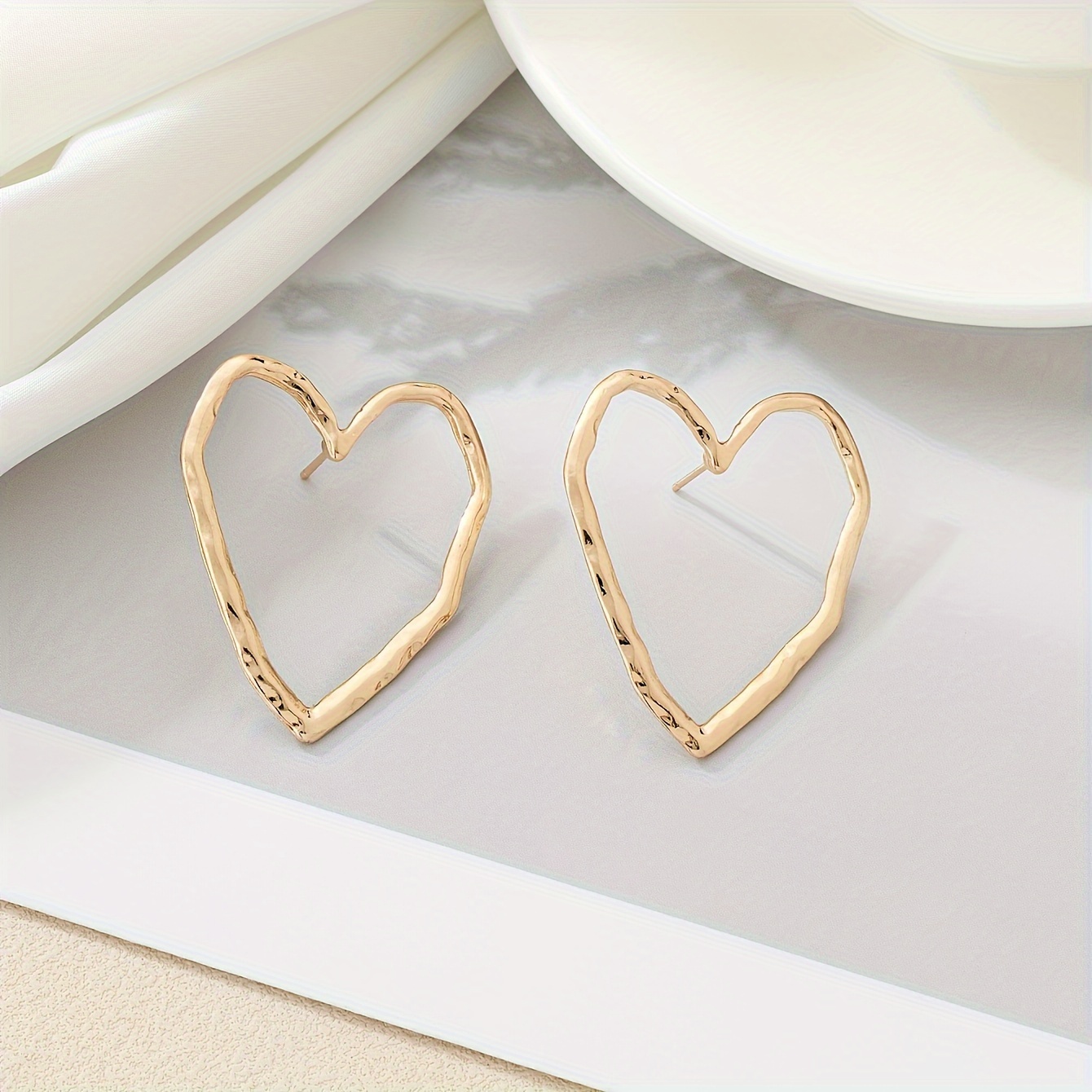 Classic Love Gift Versatile Women's Earrings
