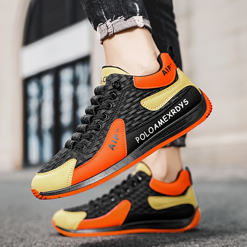 Baskets Casual Homme Style Rue Chaussures de sport casual pour hommes 2024 Nouvelle tendance de style de rue géométrique, hauteur mi-haute, bout rond, lacets, doublure en tissu, semelle en EVA, semelle en PVC, upper en PU, pour usage quotidien et en plein air