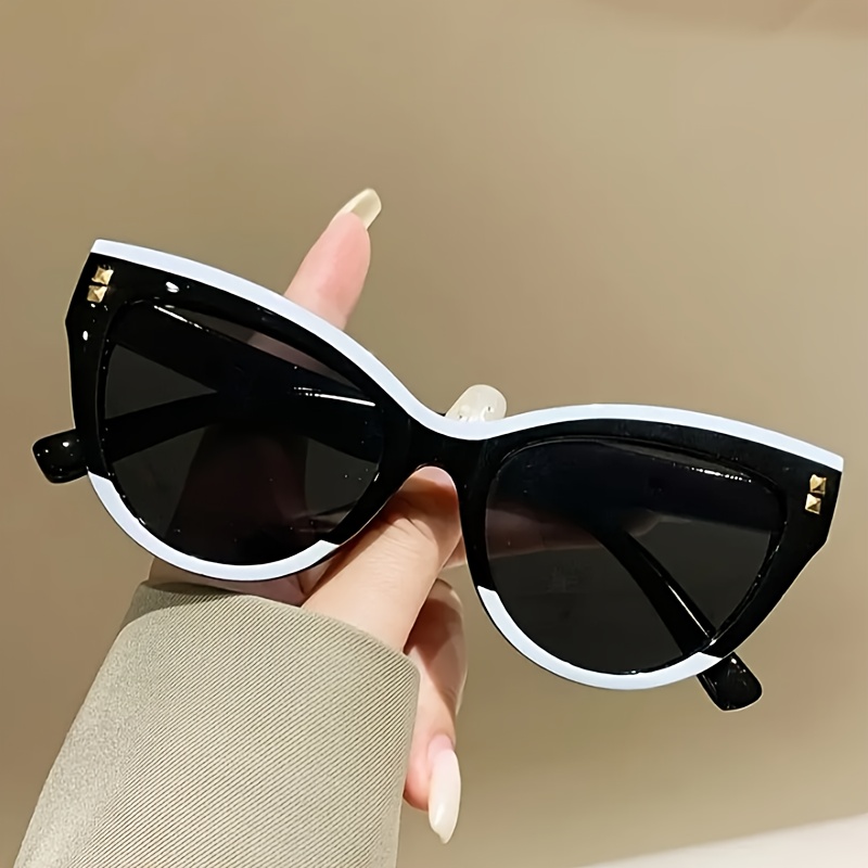 1 Pair Unisex Fashion Trendy Color-Block Cat-Eye Decorative Glasses, Perfect Holiday Gift for Loved Ones and Friends, Ideal for Wedding Season, Mother's Day, Valentine's Day, Birthday Gifts, Great for Daily Activities and Fashion Shows, Large Frame