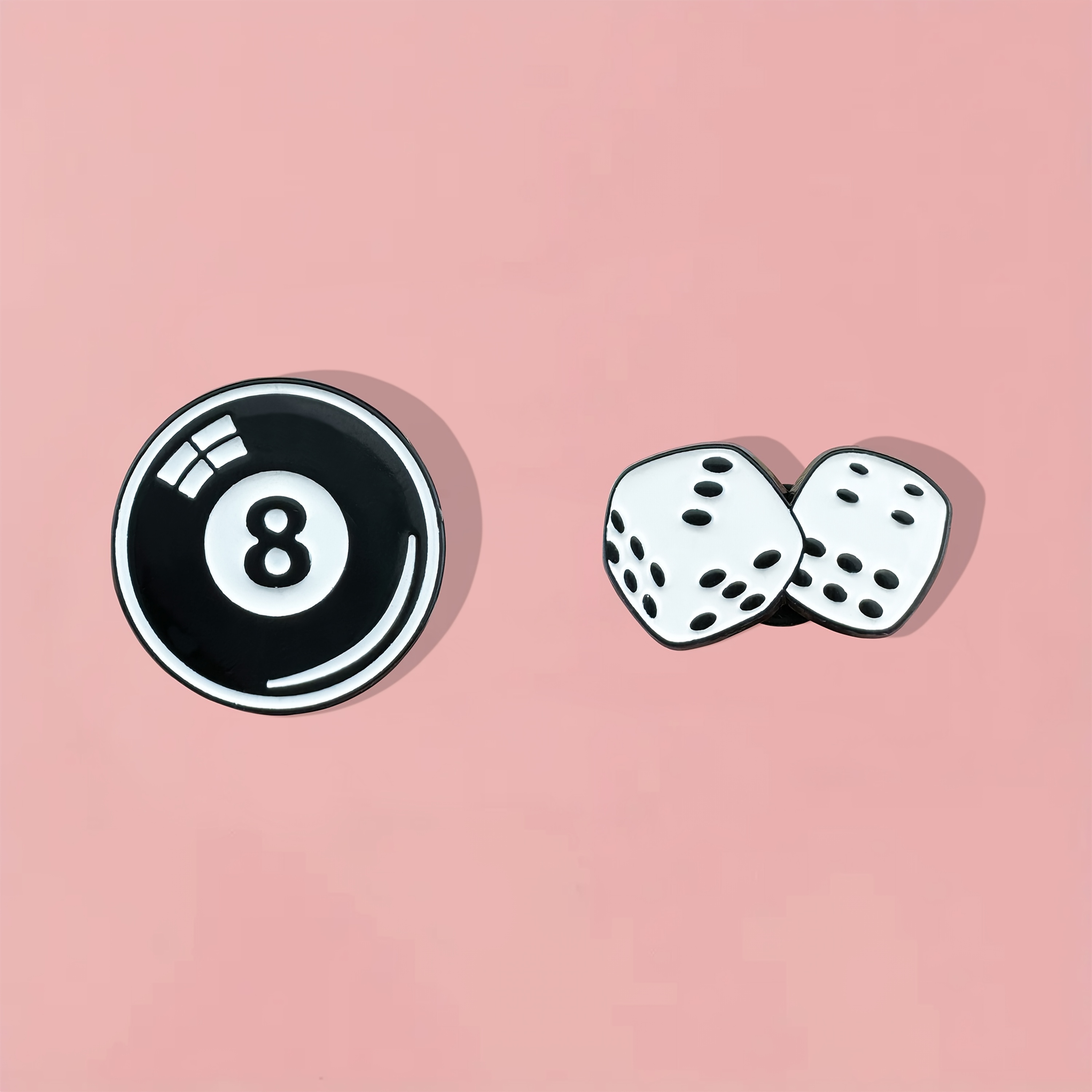 Image of 2pcs Creative Pool Dice Geometric Brooches, Suitable For Backpacks, Clothing, Hats, And Additions Like Pins And Badges