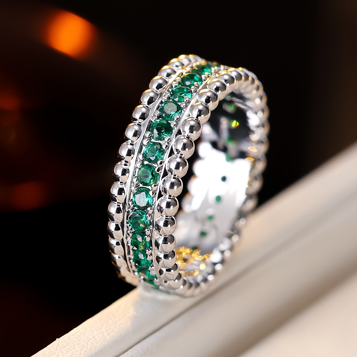 French-Style Vintage Exquisite Ball-Edge Design Ring