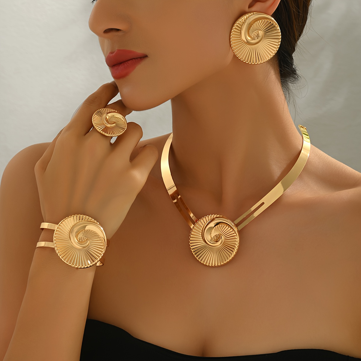 TEMU 4pcs Spring Summer New Earrings Necklace Ring Bracelet Women's Jewelry Set Middle Eastern Exaggerated Style Geometric Round Spiral Striped