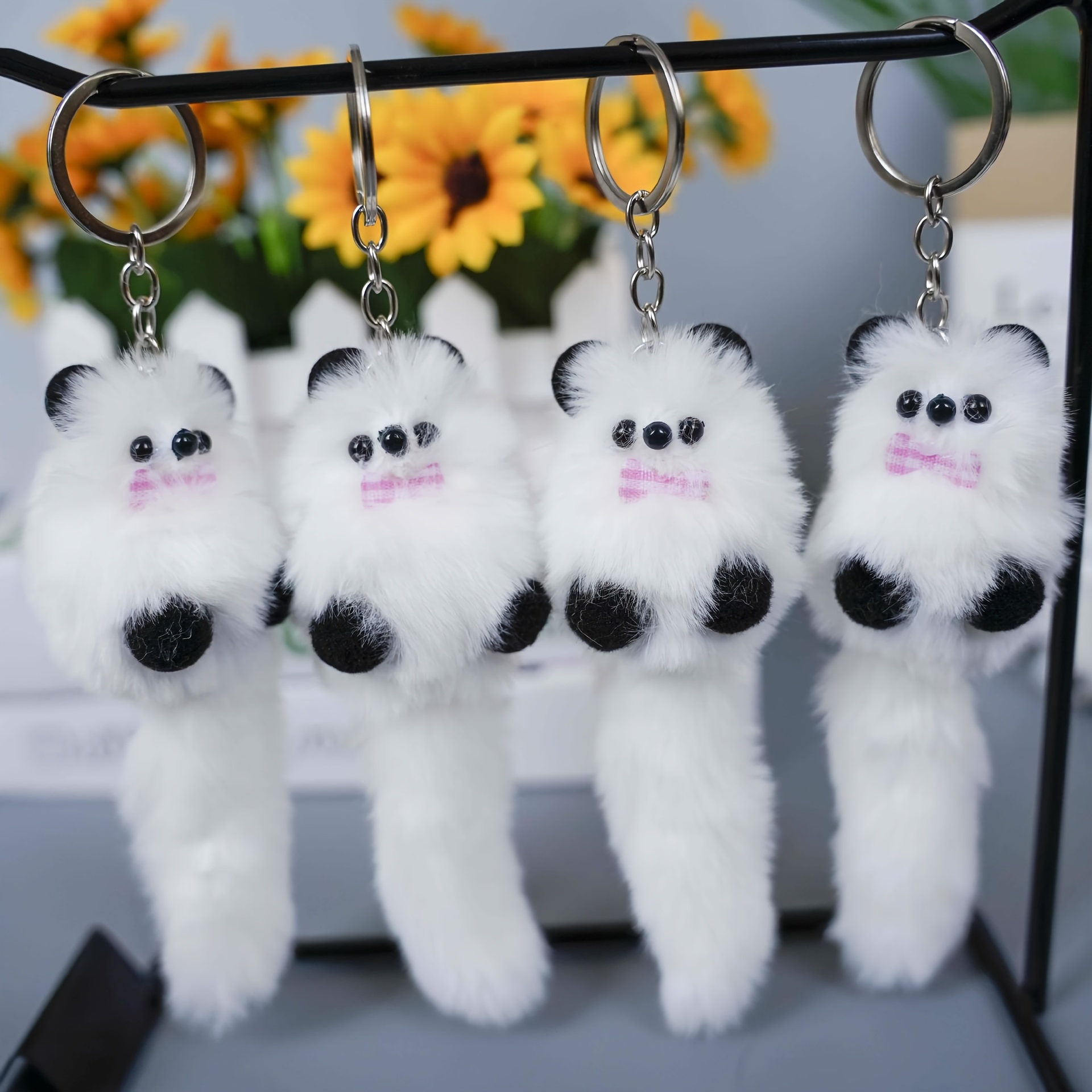 

Cartoon Bear Keychain - Leather & Yarn Animal Pendant, Ladies Key Ring For Bag & Car Decoration, Single Piece