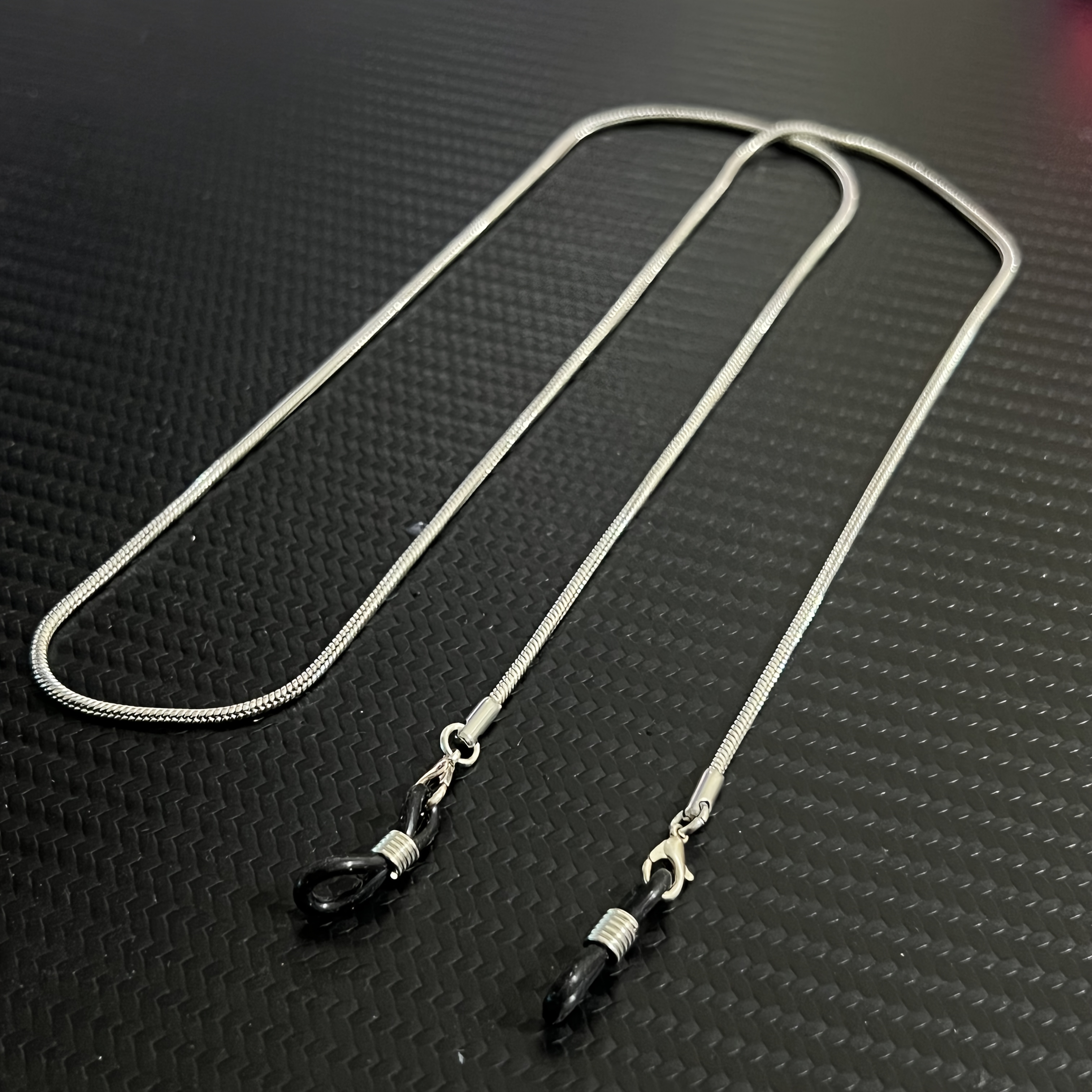TEMU Catena per occhiali anti-pizzicamento da donna, motivo a in acciaio inossidabile, antiossidante, lunghezza moderata 2MM di spessore, accessorio