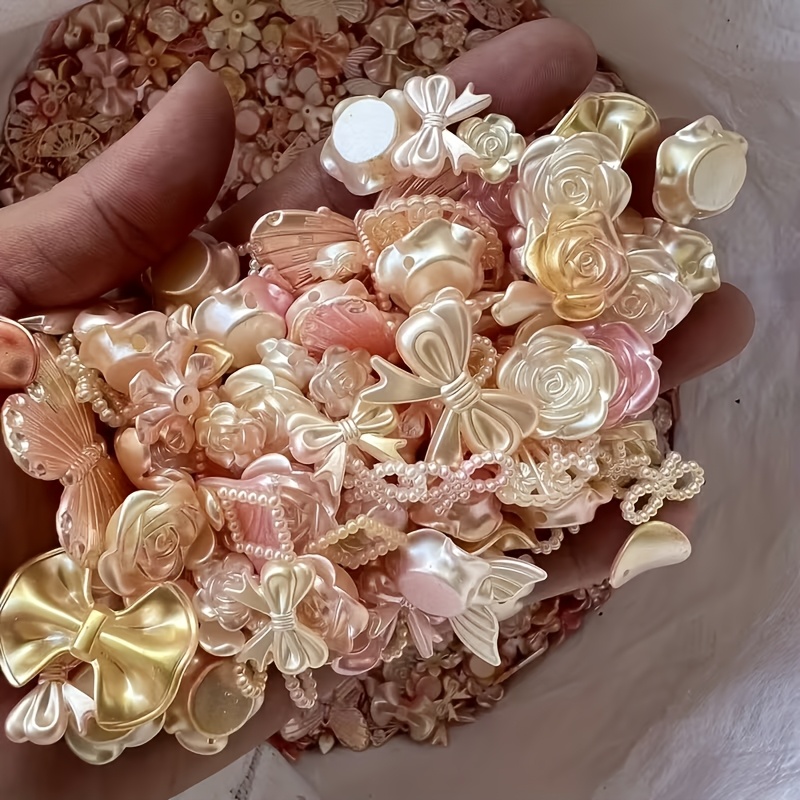 E-shop 150 Stück Harz Handgefertigtes Perlen Set - Goldenes Rosen - Stern - Mond - Schleife - Geeignet für Handyhüllen Haarspangen Kunst Perlen Rosen -