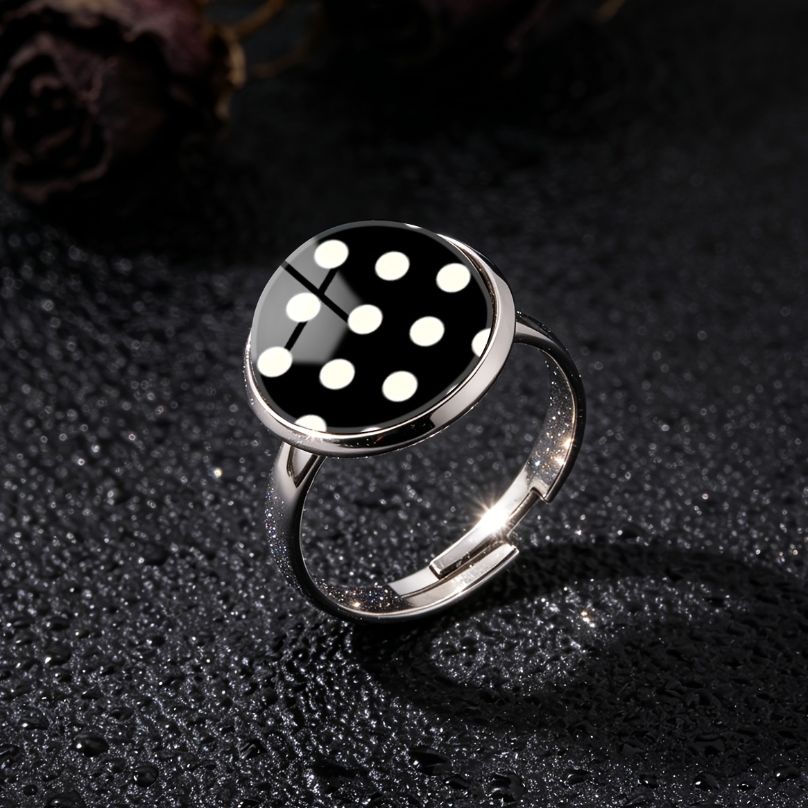 Image of 1pc Black And White Round Polka Dot Pattern With Convex Glass And Steel, Classic Minimalist Style Fashion Jewelry For Men And Women' And Vacation Wear