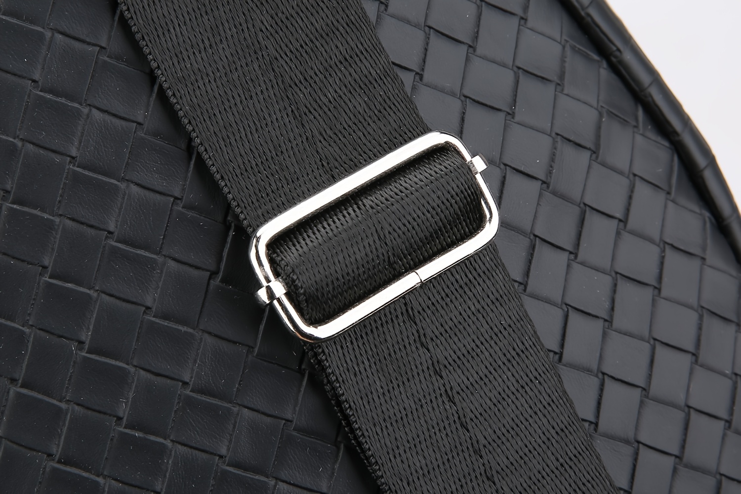 Sac de Poitrine Homme — Tressé Cuir PU Multicompartiments Sac de poitrine pour homme, sac bandoulière en PU pour homme, sac à bandoulière décontracté multi-compartiments, sac à dos léger pour les trajets quotidiens