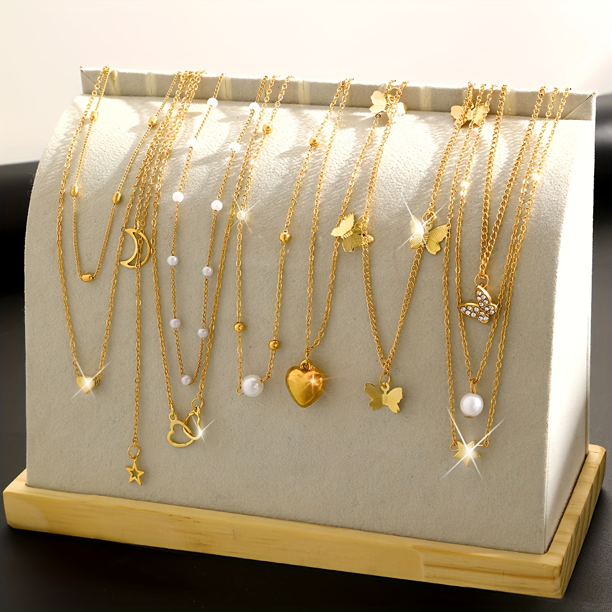 Image of 10pcs Of Fashionable And Heart Star And Pendant Necklace, Unisex Stacked Clavicle Chain, For Vacation Party Dating Gifts And Daily Matching Holiday Gifts