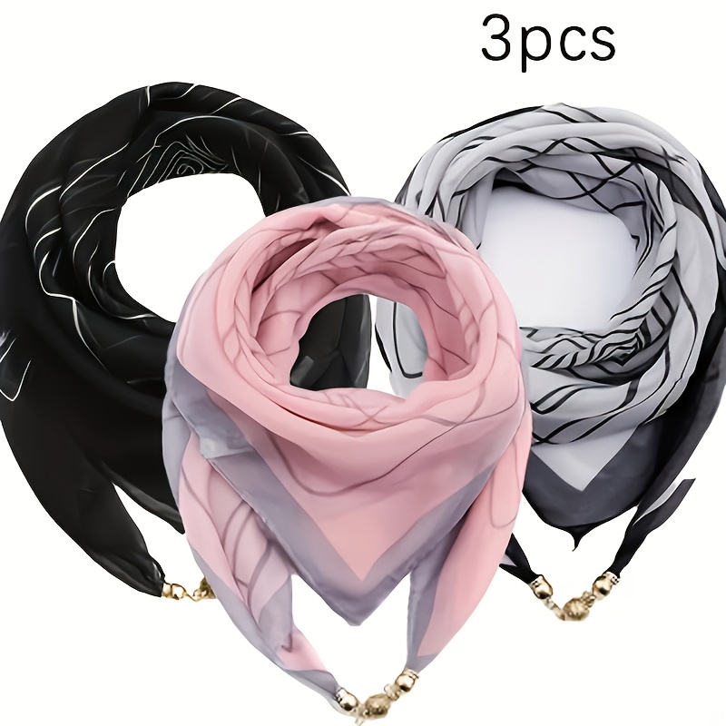 E-shop 3 minimalistische und stylische Schals, entworfen mit geometrischen Linien oder weichen Farbverläufen und passend mit Metallschnallen, um einen