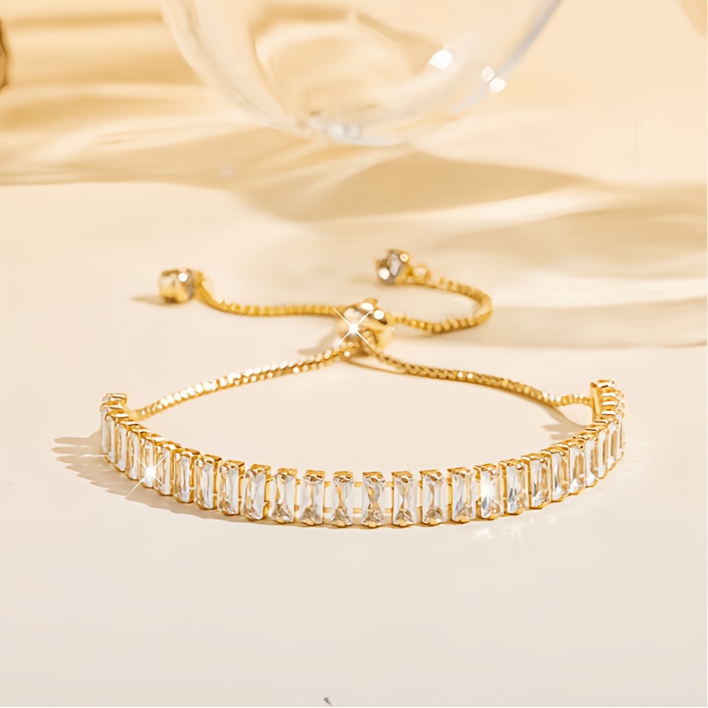 Image of A Stylish And Minimalist Women's Spring And Summer Featuring A Pull-out Design, With Sparkling Inlaid Cubic Zirconia. This Elegant Accessory Is Wear, Valentine's Day, Weddings, Christmas