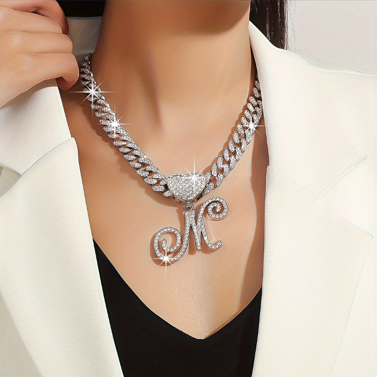 

1pc Custom 26 Letter Necklace Cuban Chain With Chain Design Heart Shaped Letter Pendant Fashion Hip Hop Style Unisex Silvery Jewelry Perfect Gift