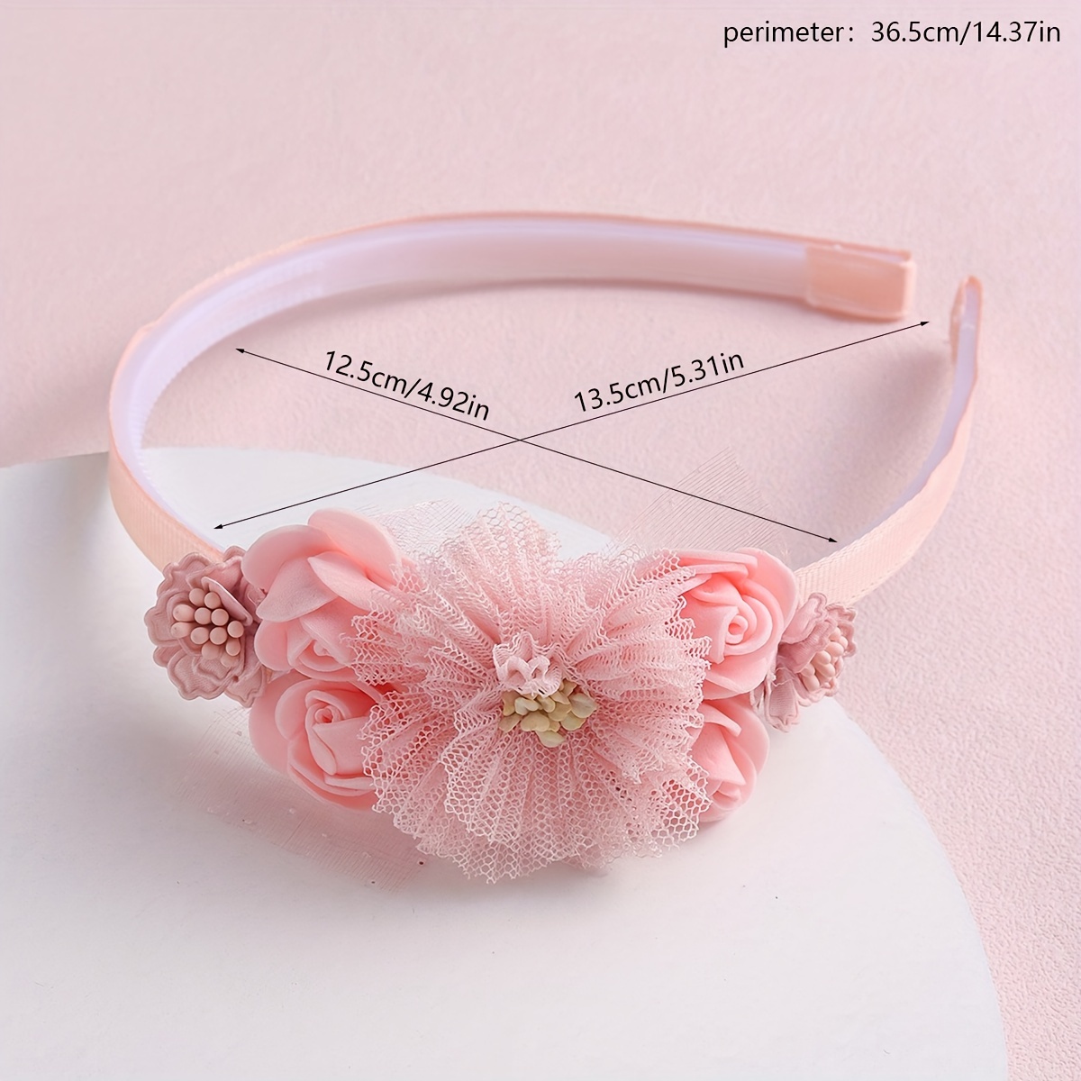 A Pink Simulation Flower Headband