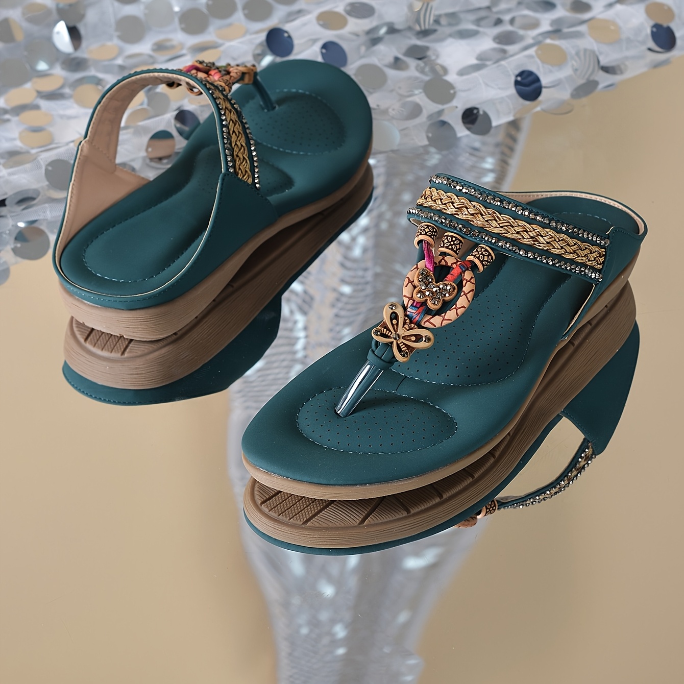 2024 New Women's European and American Women's Shoes Fashion Handmade Beaded Water Clamp Foot Flat Half Bag Slippers Retro Large Shoes, Women Shoes