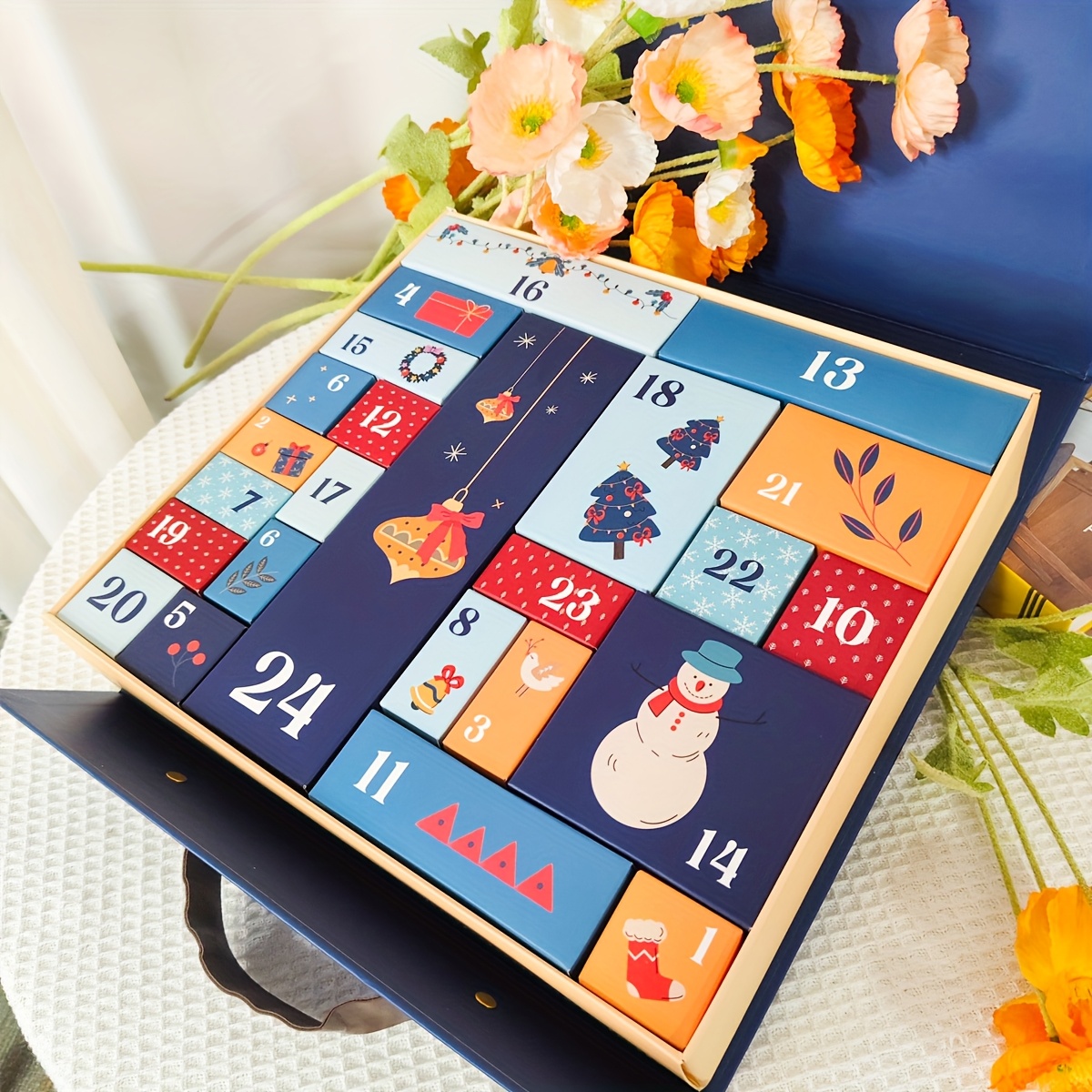 Large Christmas Countdown Calendar Box with Merry Christmas   - Santa Gift Box, Advent Calendar for 1-24 Days, Sturdy Paper Construction, for Home, Office, Party Decorations - Holiday Decoration Surprise Box, Festive Design,   with Ornaments