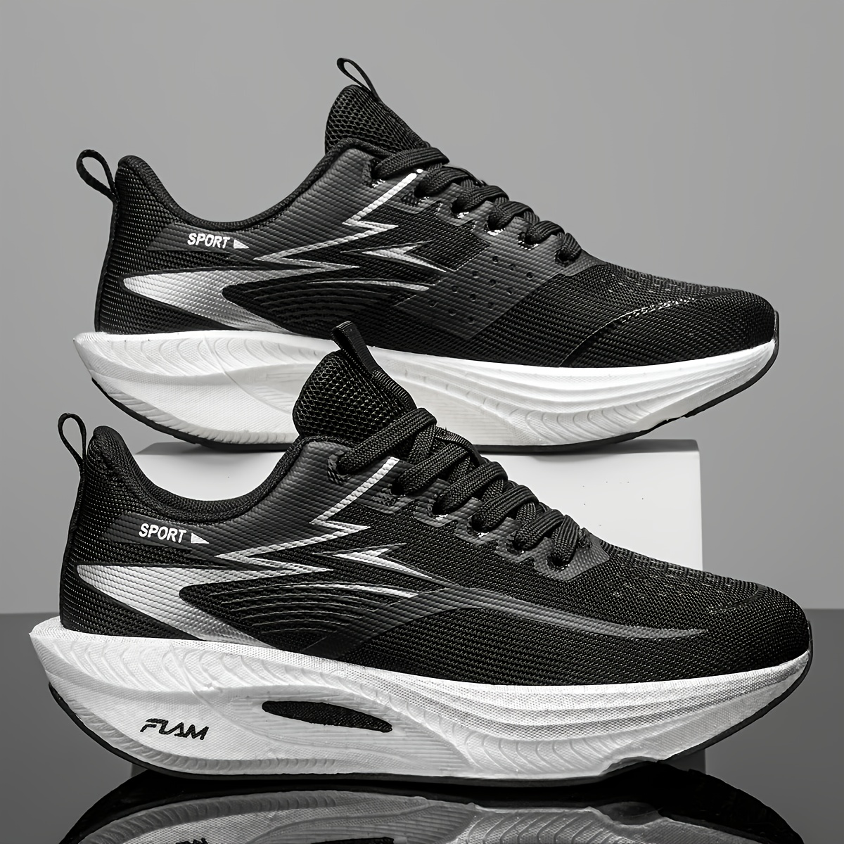 TEMU [Baskets] Chaussures de course amortissantes pour hommes et femmes, semelle épaisse légère, flexibles et élastiques, design athlétique, coupe .