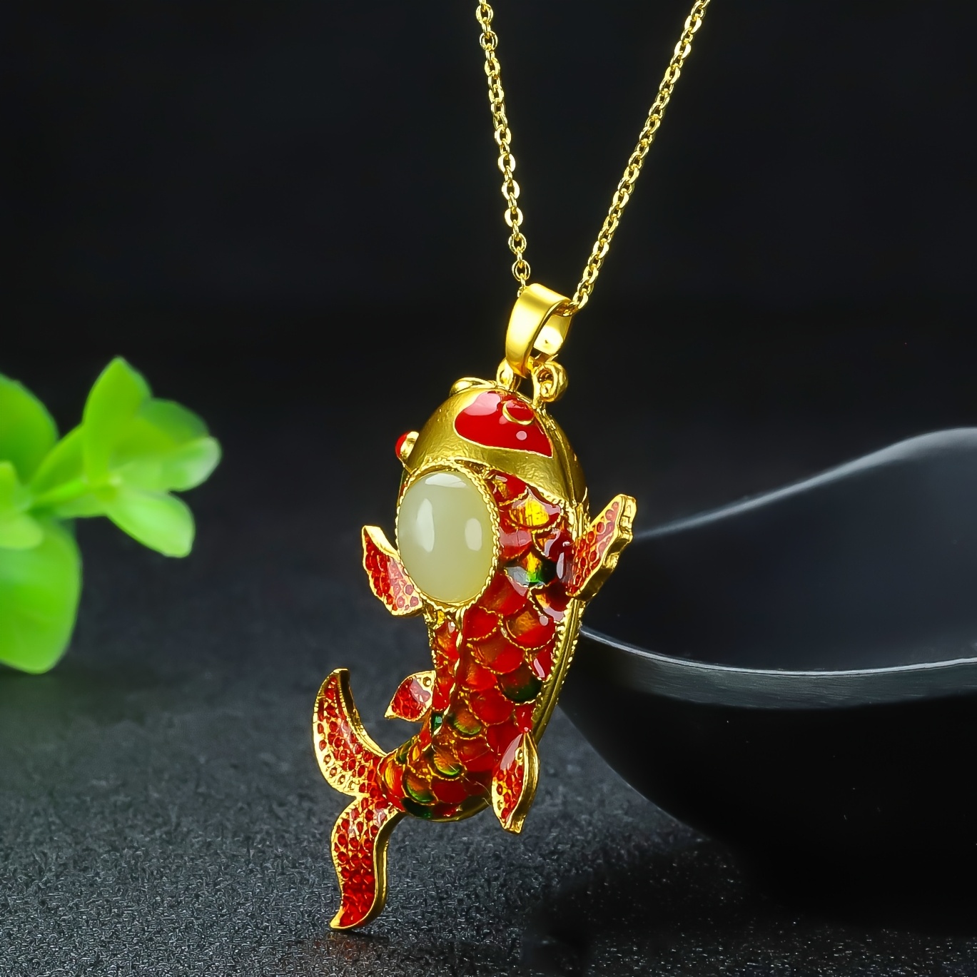 

Men's Elegant Goldfish Pendant Necklace With Red Jade Inlay And Sparkling Rhinestones - Vintage Style Alloy Jewelry For Casual Attire