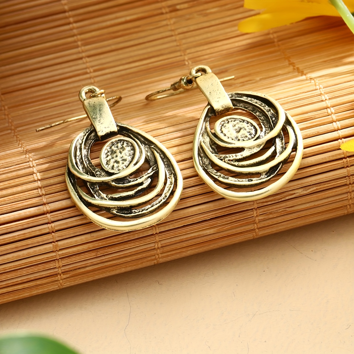 Women's Retro Geometric Necklace and Earring Set, Elegant Gift