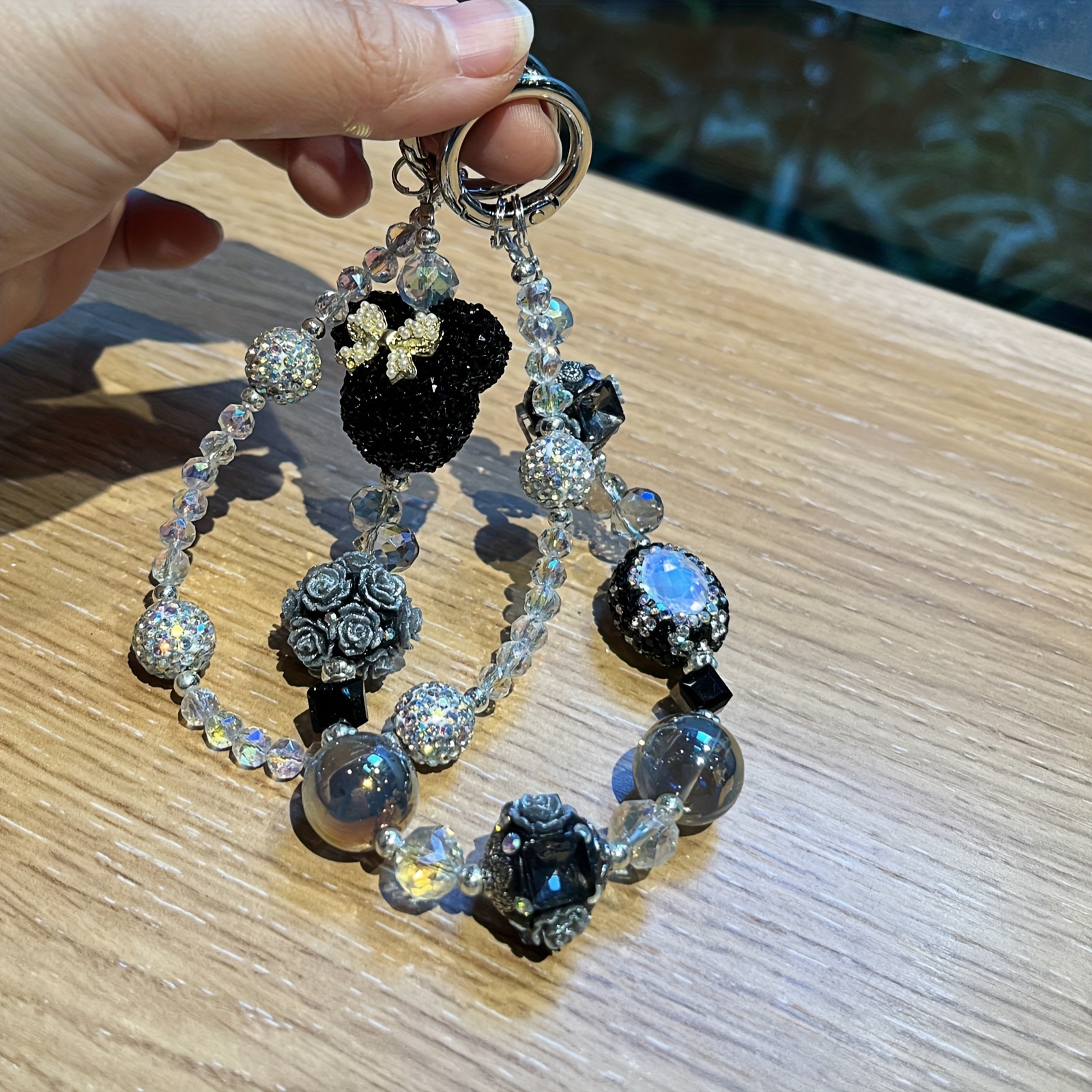 

Sparkling Crystal Phone Chain, Specifically For Smartphones With Wristbands And Bag Decorations