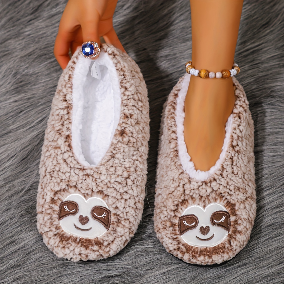 

1 Pair Cartoon Sloth Slippers For Women - Soft Fabric Indoor House Shoes With Non-slip Sole, Casual Winter Slip-on Footwear, Comfortable Lazy Shoes - Unique Gift For Family