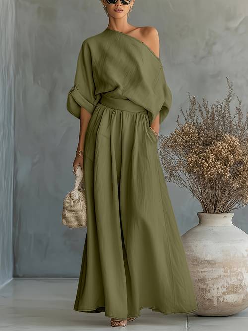 photo de l'article ensemble femme tendance élégant et décontracté : haut courte et à manches bouffantes et épaules dénudées, jupe courte a-line oversize, idéal pour une tenue chic et casual