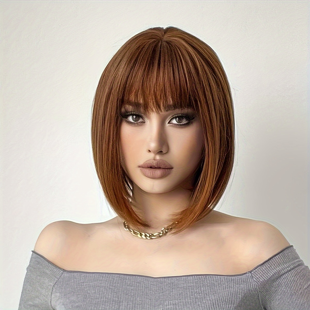 伝統的なダークブラウンウィッグ 伝統的なダークブラウンウィッグ 【公式通販】