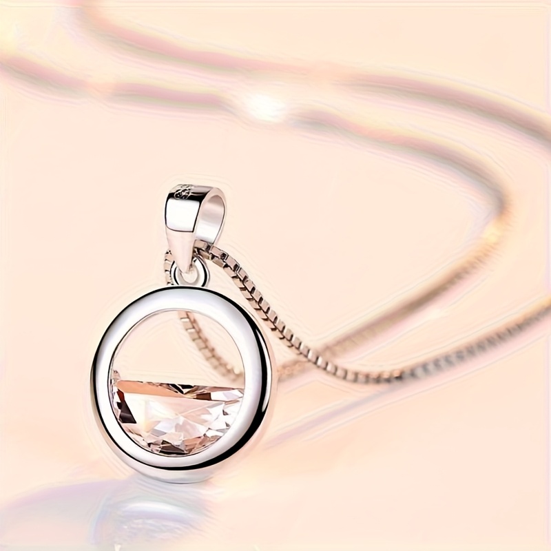Image of Simple Elegant Hollow Circle Inlaid Synthetic Zirconia Ocean Pendant Necklace For Women Beach Vacation Casual Banquet Versatile Durable Jewelry