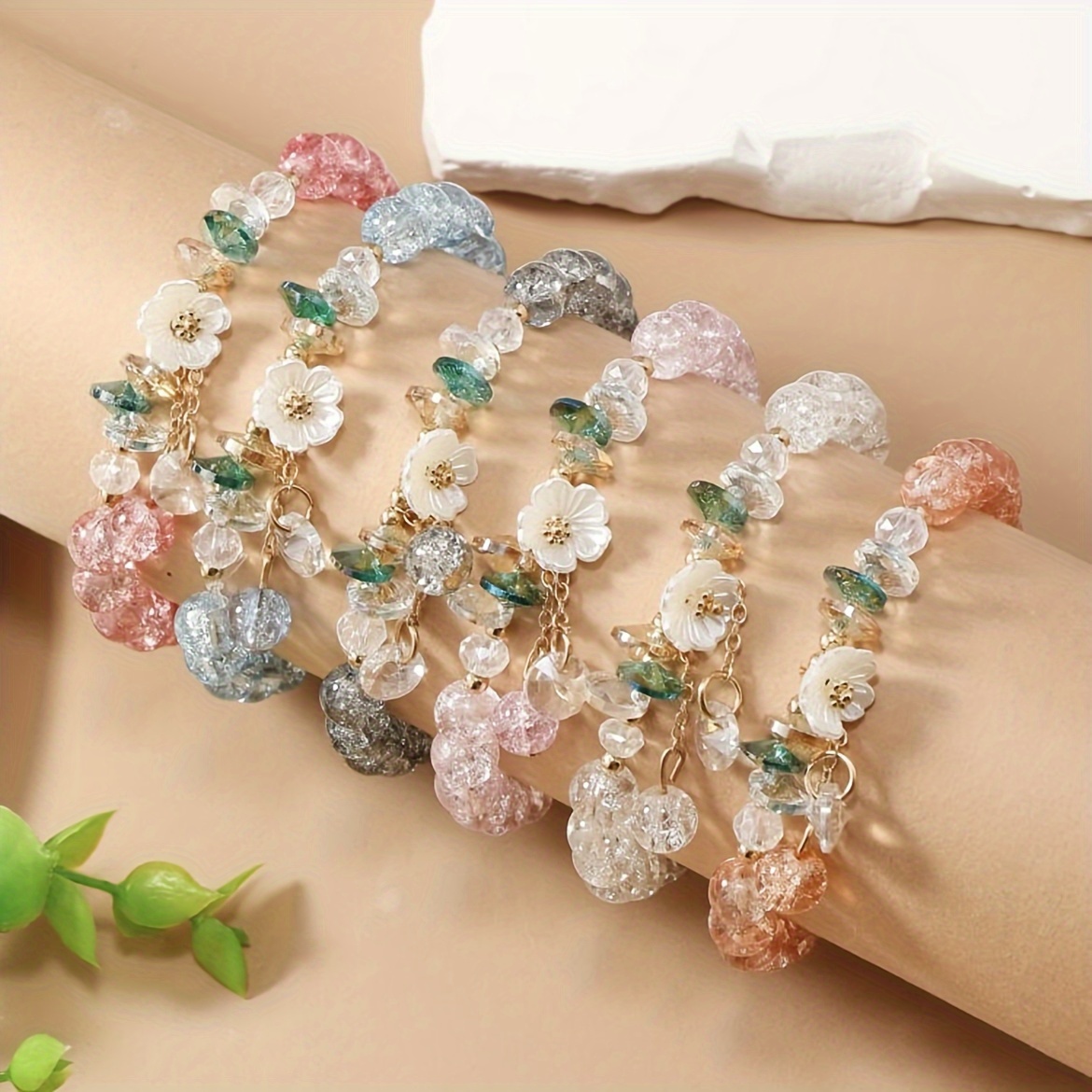 

6-piece Set Boho Cute Floral Crystal Beaded Bracelets For Women - Fashion Camellia Daisy Charm Stretch Bracelets For Daily Wear & Gift Giving (no Plating, Artificial Crystal)