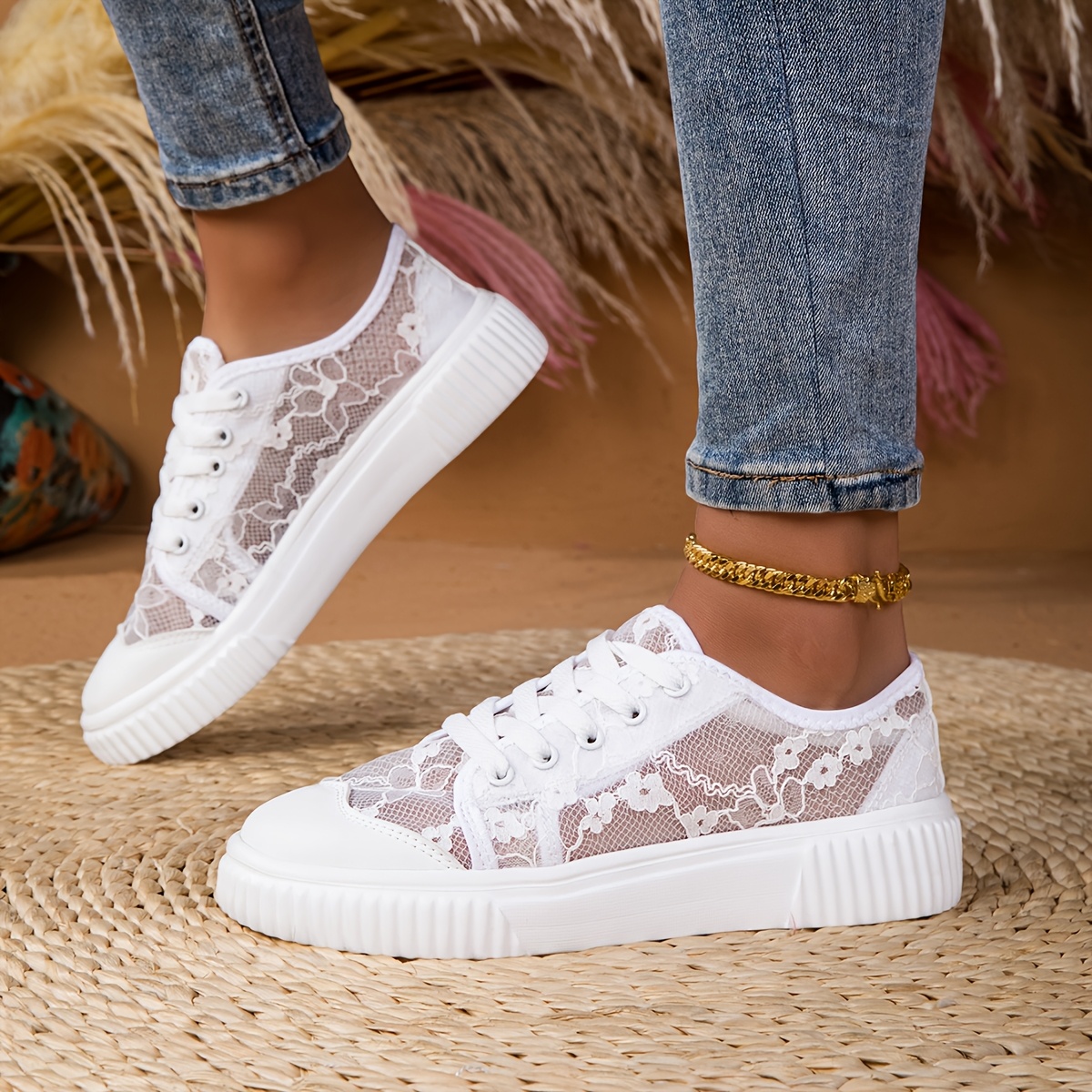 TEMU [sneakers] 2026 New Women's Walking Shoes Camp Party Lace Design Lightweight Breathable Fashion Casual Athletic Shoes. Fashionable All-match