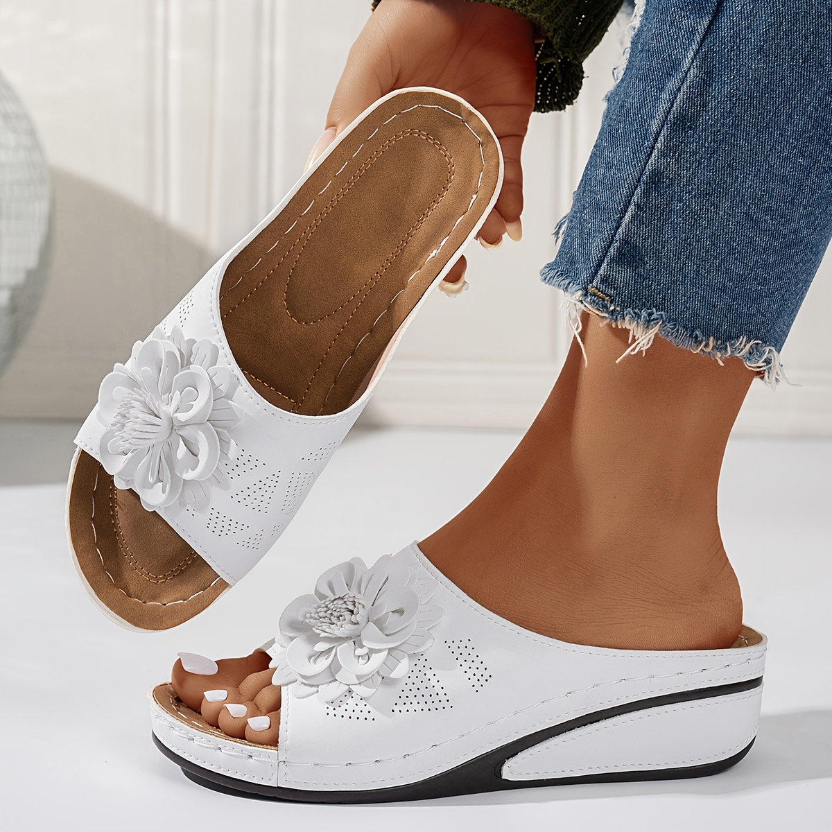 E-shop Damen Sommer Neue Mid-Heel Sandalen - Blumendekor, Open-Toe Design, Dicke Sohle Keil, Plateau, Vintage Blumenstil, Freizeit Schuhe | Blumen