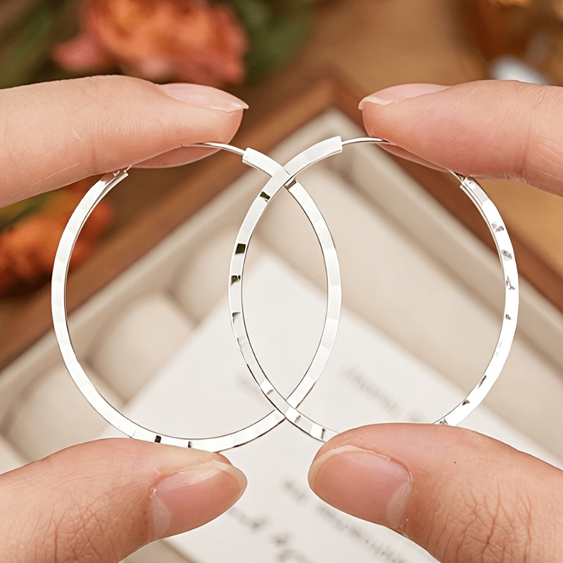 Silvery Square Patterned Circular Earrings, Stylish Gift