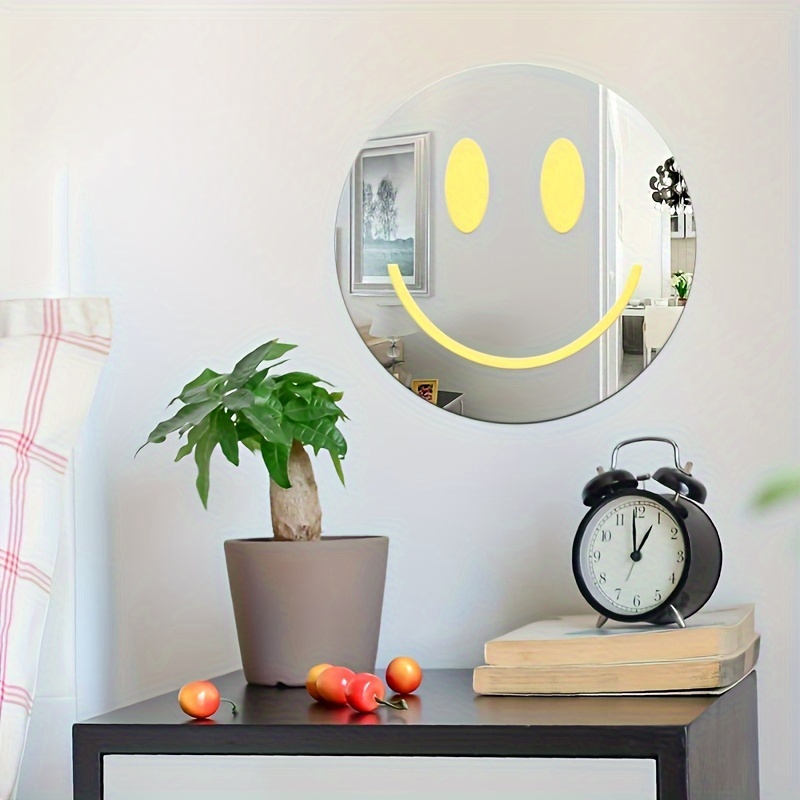

1pc Hd Shatterproof Makeup Mirror, Round Smile Face Design, Easy Stick-on For Smooth Surfaces, Ideal For Bathroom Vanity And Washroom Decor