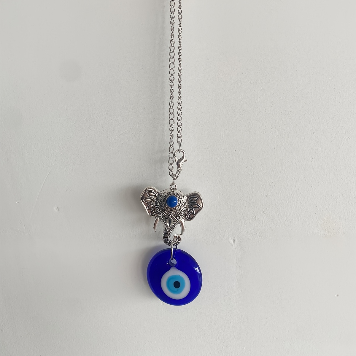 TEMU 1pc Decorative Car Hanging Ornament, Evil Eye Rearview Mirror Charm, Holiday Gift, Symbolizing Safety And Protection, An Ideal Gift For