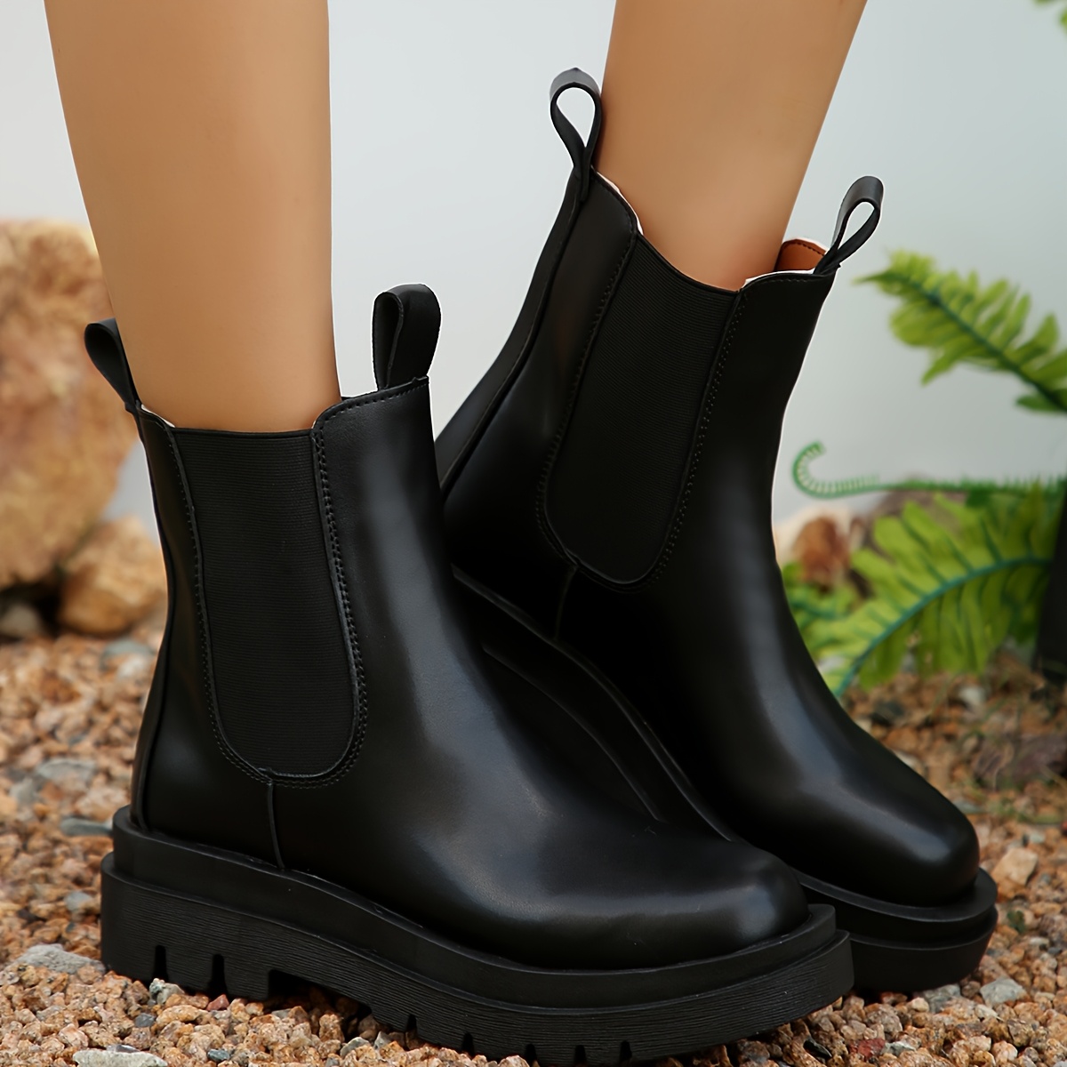 

Bottes Hongcheng pour femmes pour et l'hiver, bottes courtes à semelle épaisse avec un style .