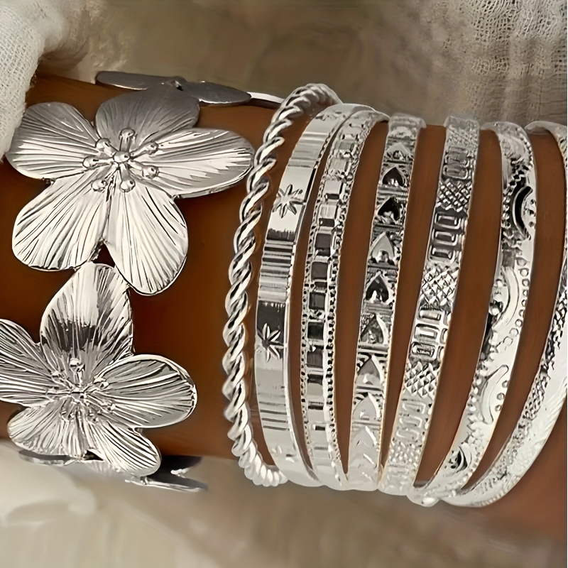 TEMU 8pcs Set Of Fashion Floral Bracelets
