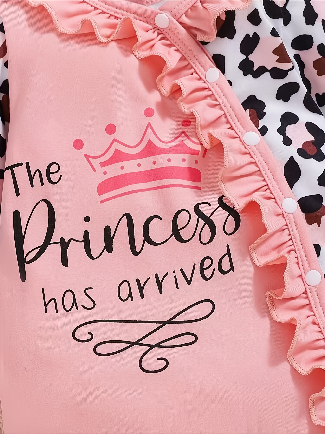 Rompertje met luipaardprint en letterpatroon voor baby meisjes, inclusief mutsje en haarband, geschikt voor herfst/winter Y300024, voor buiten.