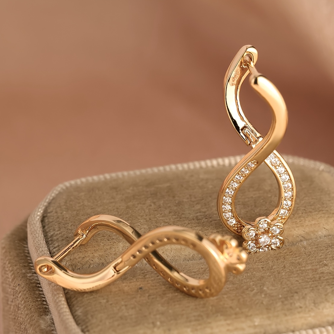 Women's Interwoven Floral Hoop Earrings, Elegant for Parties