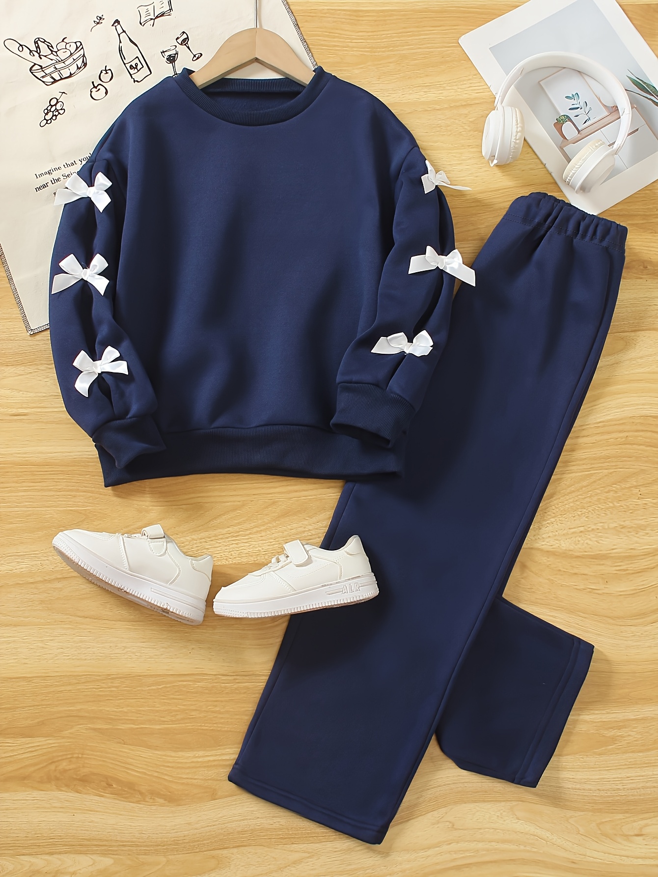 girls casual fashion round neck bow two piece outfit Product details 0
