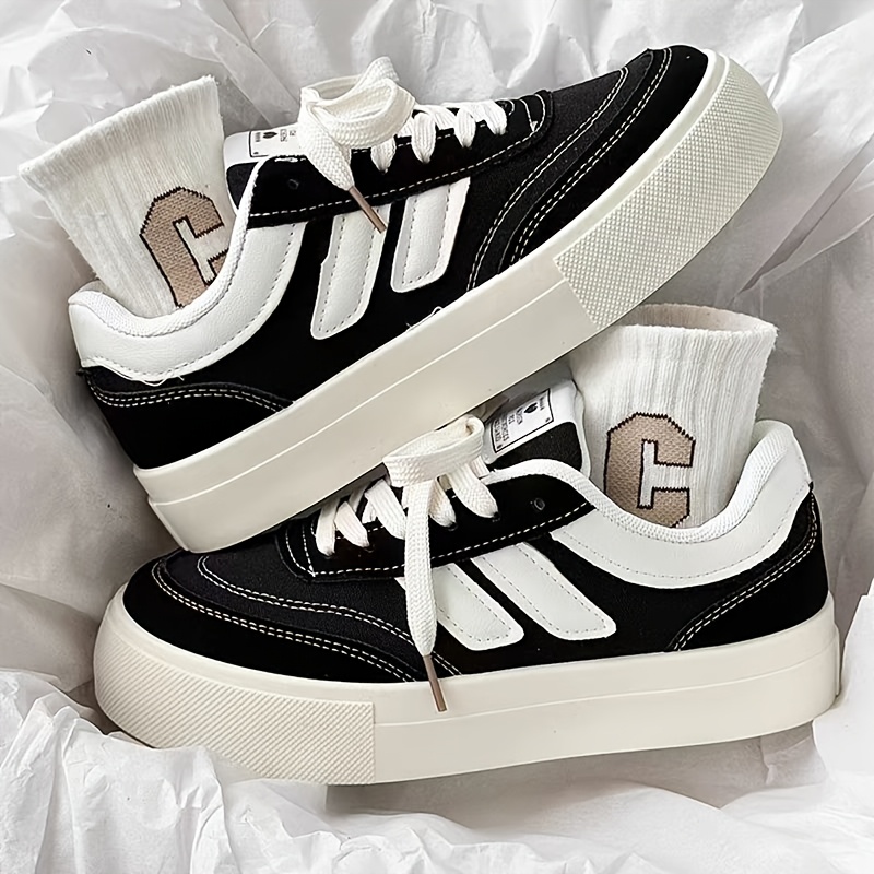 TEMU Women's Skate Shoes, In Black, White, And Red, Low-top Lace-up With Stylish , Casual Sneakers
