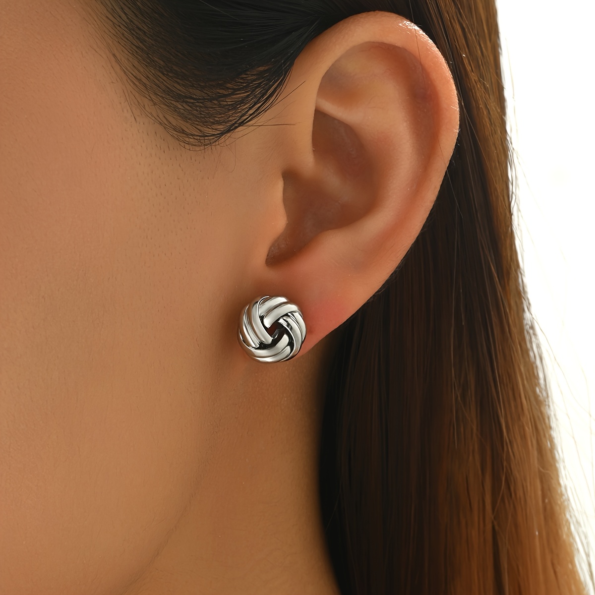 2pcs Twisted Flower Ear Studs