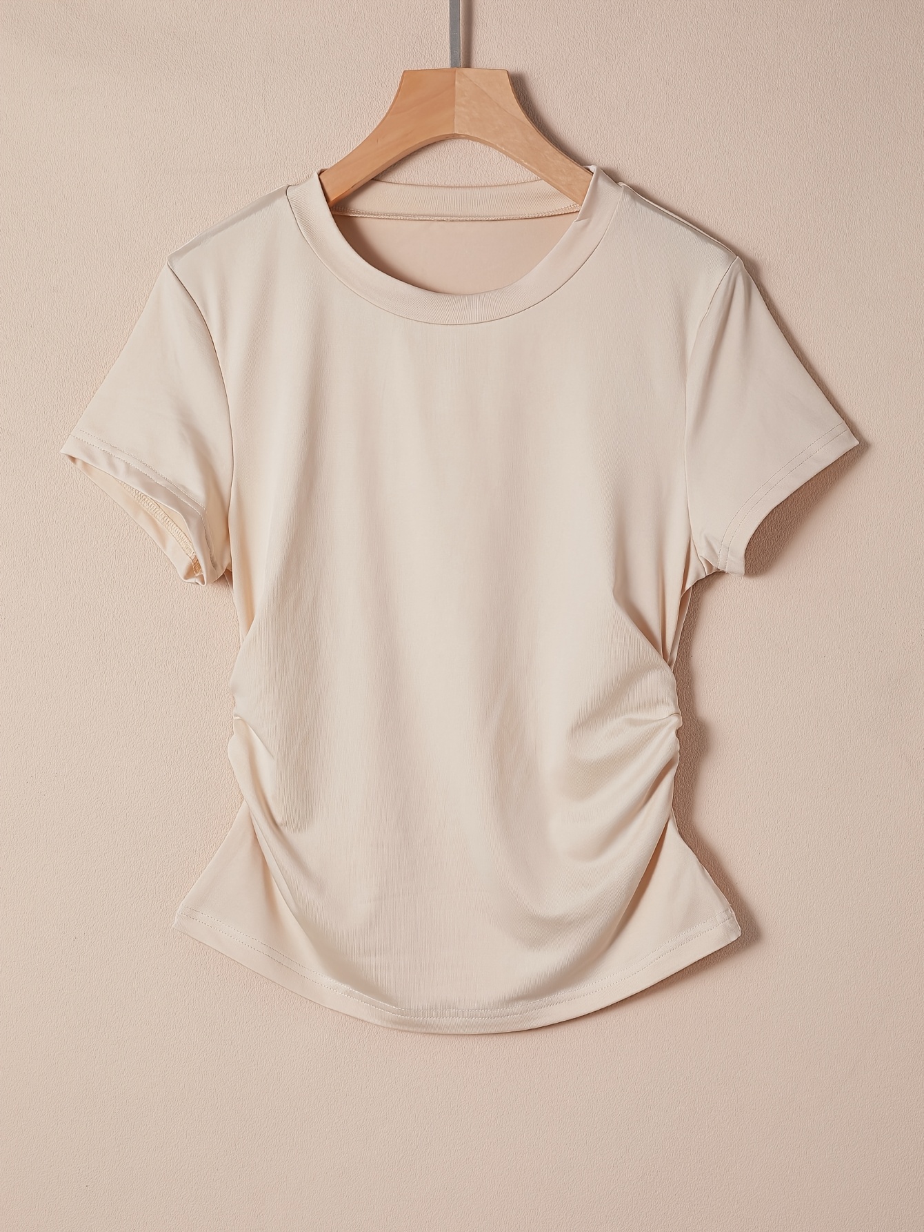 Women's Elegant Ruffled Short Sleeve T-Shirt - Round Neck Casual Top, Solid Color, Machine Washable, All-Season Comfort Fit, Ladies T Shirts, Versatile Clothing, Simple Fashion, Texture