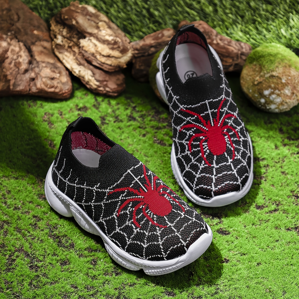 Image of Fashionable Spider-patterned Knitted Breathable Sock Shoes, Comfortable Soft-soled Sneakers Suitable For Boys And Girls For Outdoor Activities