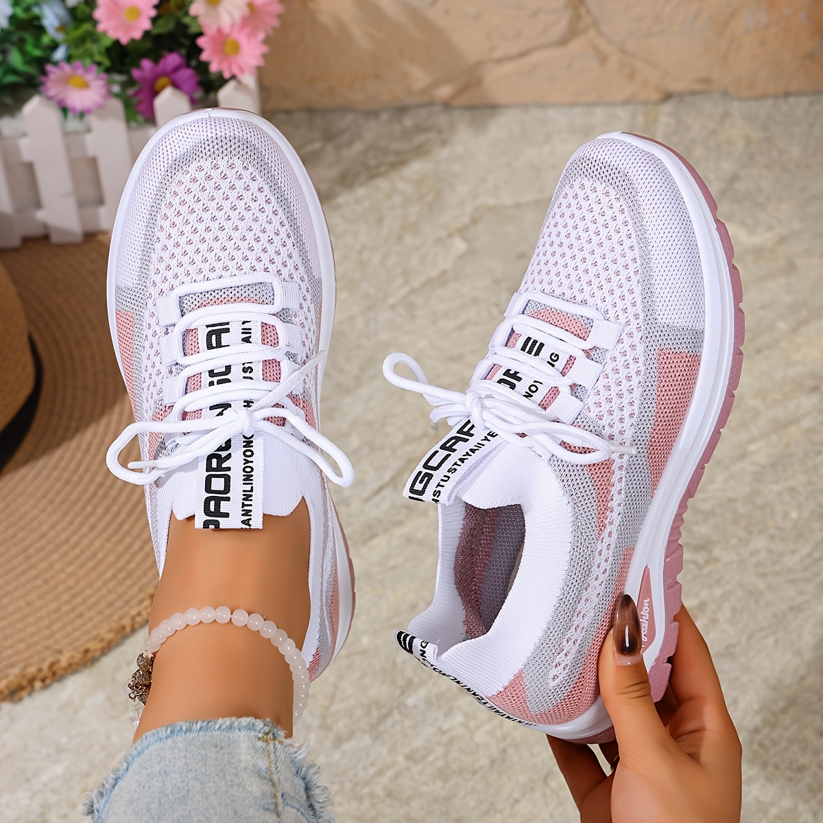 Lightweight Lace-Up Casual Sneakers - Women's Breathable Mesh Shoes with Comfortable Soft Soles, Suitable for Travel, Gardening, and Daily Wear | Gradient Color Block Design + Wear-Resistant PU Outsole + Low-Top Gradient Casual Sneakers, Women Shoes