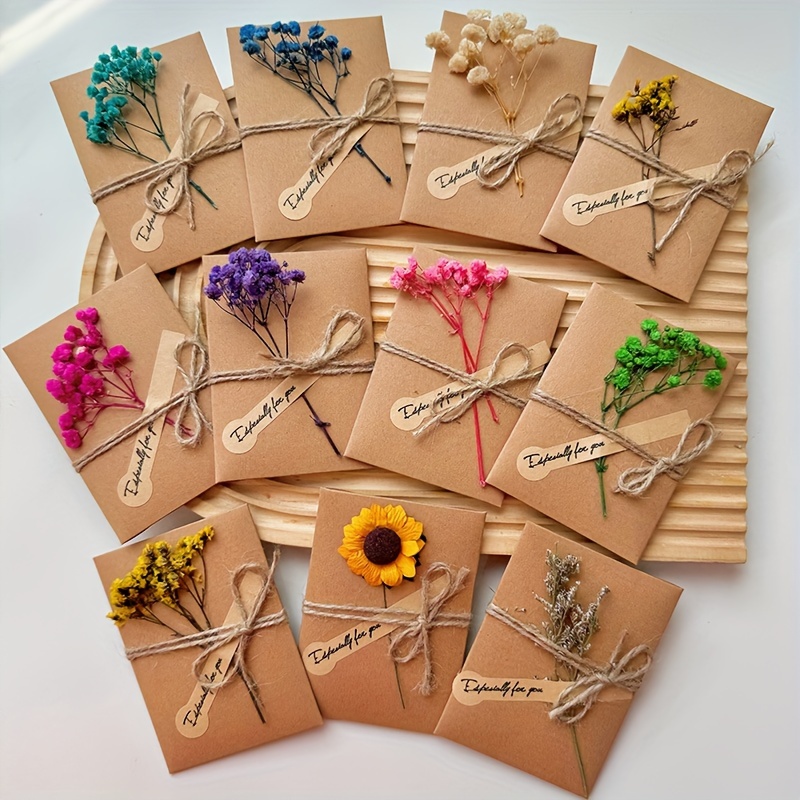 

8-pack Handcrafted Paper Greeting Cards With Dried Flowers - Envelopes For Birthdays, Day, Thanksgiving, Engagements, Graduations - Retro Thank-you And Cards