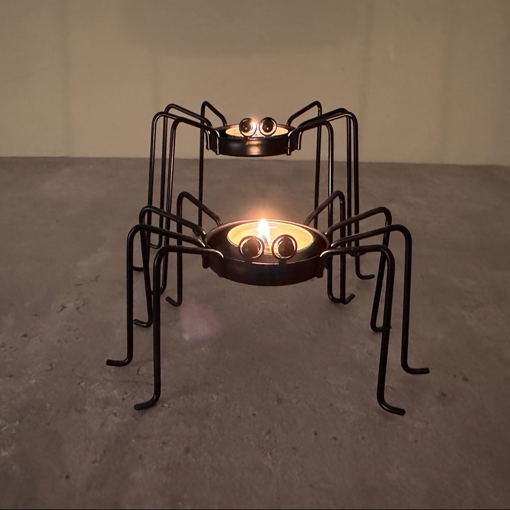 Image of A Set Of 2pcs Metal Candle Holders For A Halloween Atmosphere At Home, Perfect For Festive Table Decoration And Themed Party Candle Displays. Note: Candles Are Not Included
