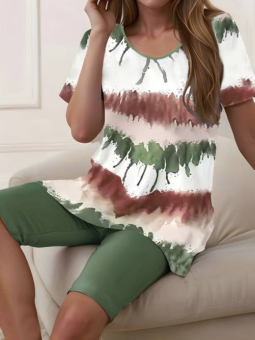 Two Piece Set Of Oversized Fashionable Tie Dye Striped Printed Short Sleeved Shorts