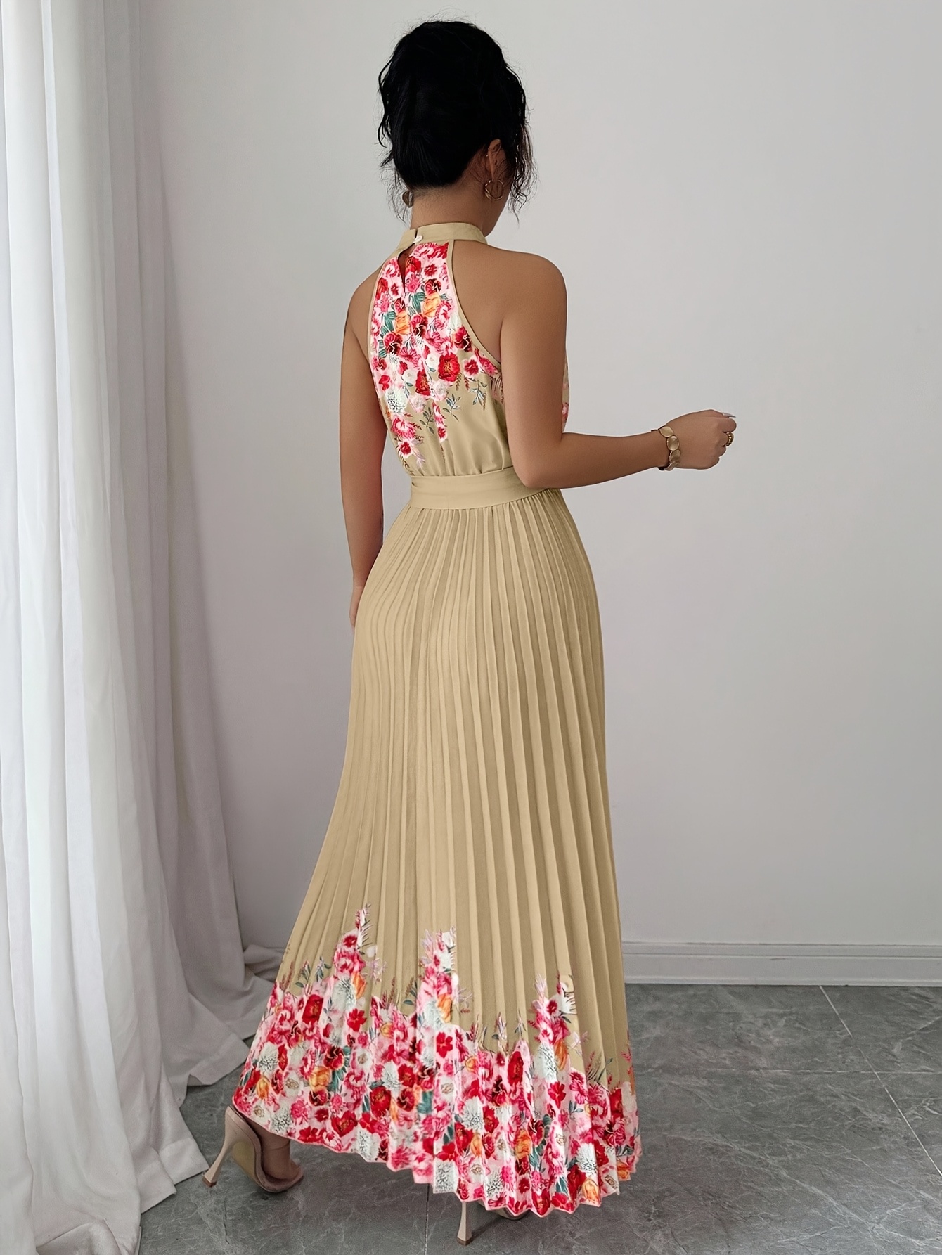 Fashionable New Women'S Summer Halter Floral Print Pleated Dress
