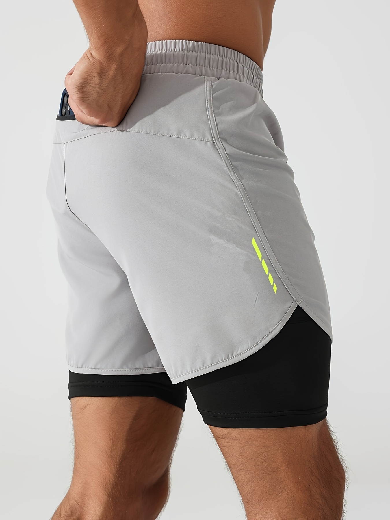 Men'S 2-In-1 Running And Fitness Shorts with a Zippered Back Pocket